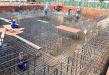 Xây móng cuộc đời