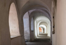 ĐÃ LÀM GÌ ĐÂU?