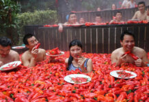 Các tín đồ ăn cay có lẽ sẽ thích thú khi biết có 12 lợi ích của việc này