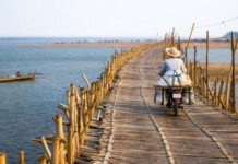 Cầu tre dài hơn một kilomet có thể chịu tải 4 tấn