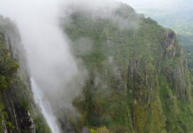 Bí ẩn tại ngọn núi hùng vĩ “nuốt chửng người”