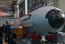 Drone khổng lồ dưới nước có thể lặn sâu 3.400m