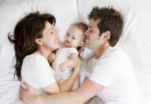 Con cái “giống” bố hay mẹ?