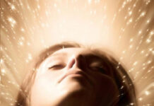 Tại sao có người nhớ rõ đã mơ gì, có người lại không?