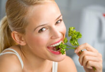 9 cách chống lại thủ phạm gây hôi miệng