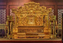 Bí ẩn 3 cái chết “quỷ dị“ bởi ghế rồng nơi Cố Cung Tử Cấm Thành