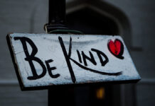 Còn mảnh đất nào cho người tử tế hay không?