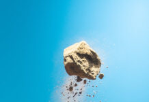 CUỘC CHIẾN TRANH HẠT BỤI