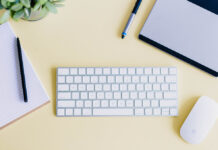 TÔI ĐANG LÀM VIỆC CHO AI?