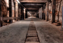 KHÔNG PHẢI VIỆC CỦA TÔI