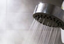 Những cách sửa lỗi nước nóng chảy chậm ngay tại nhà