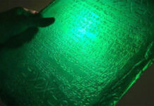 Bí ẩn phiến đá ngọc lục bảo được ôm xuống mồ: Vật thiêng cất giấu bí mật vũ trụ