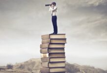 Hiểu biết, khôn ngoan và sáng suốt khác nhau như thế nào?