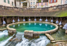 Suối ngầm bí ẩn chưa có lời giải ở Pháp