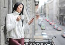 Ưu và nhược điểm của việc dùng mạng xã hội để tìm việc
