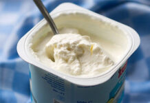 Trộn mật ong vào sữa chua có thể mang lại hiệu quả bất ngờ