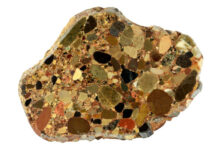 Làm sao loài người biết được tuổi của đá?