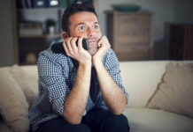 Hậu quả của việc xem phim “quên trời quên đất” khiến bạn khóc thét