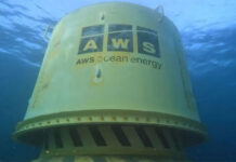 ‘Chiếc phao’ 50 tấn biến đổi năng lượng sóng biển thành điện