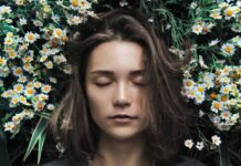 Nếu tiền làm bạn mất ngủ, những thói quen tài chính sau có thể giúp bạn thoát khỏi vấn đề này