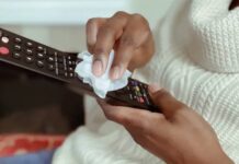 Khi Vào Phòng Khách Sạn Nên Làm Gì?