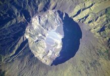 15 thảm họa thiên nhiên kinh hoàng tưởng như chỉ có trong phim