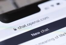 ChatGPT bị kiện hàng loạt: Nghi án ‘dẫn dắt’ người dùng tự tử