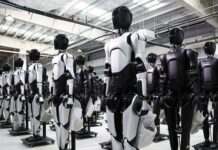 Trung Quốc ra mắt dịch vụ cho thuê robot hình người để làm việc, kể cả ma chay cưới hỏi…