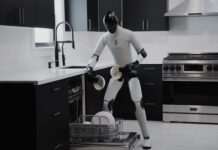 Helix 02: Robot hình người đầu tiên trên thế giới có thể tự mang bát đĩa đi rửa