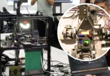 Hai anh em người Anh chế tạo robot giải khối rubik 4×4 lập kỷ lục thế giới mới sau hơn mười năm chờ đợi
