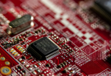 Bắt đầu hiểu được cách điều khiển electron theo ý muốn, bí ẩn 100 năm trong mỗi con chip của Intel, AMD, NVIDIA dần được hé lộ